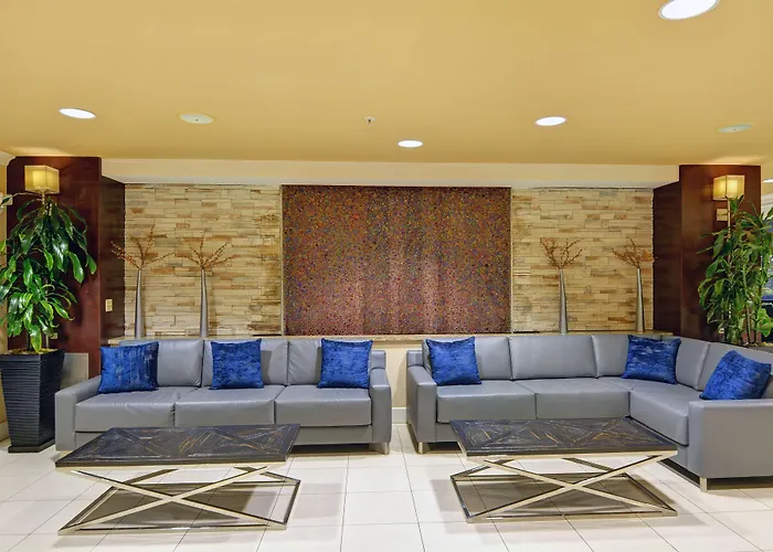 Embassy Suites Valencia